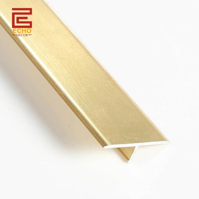 جودة  Aluminium Exterior Flooring T Molding Transition Strip Room Metal Floor Divider Strips مصنع